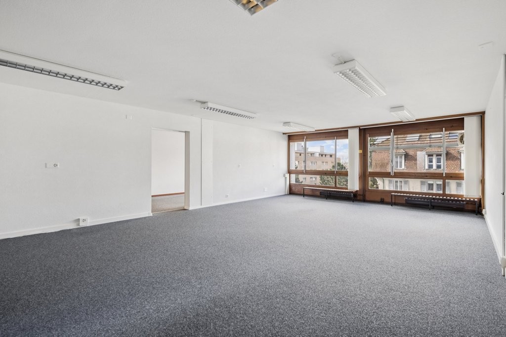 198m² Büro, Foto 7 von 10