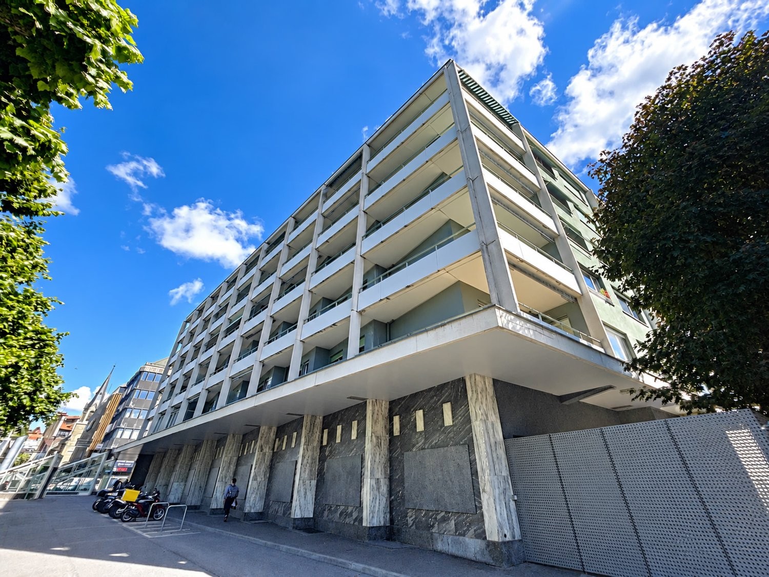 290m² Büro, Foto 1 von 2
