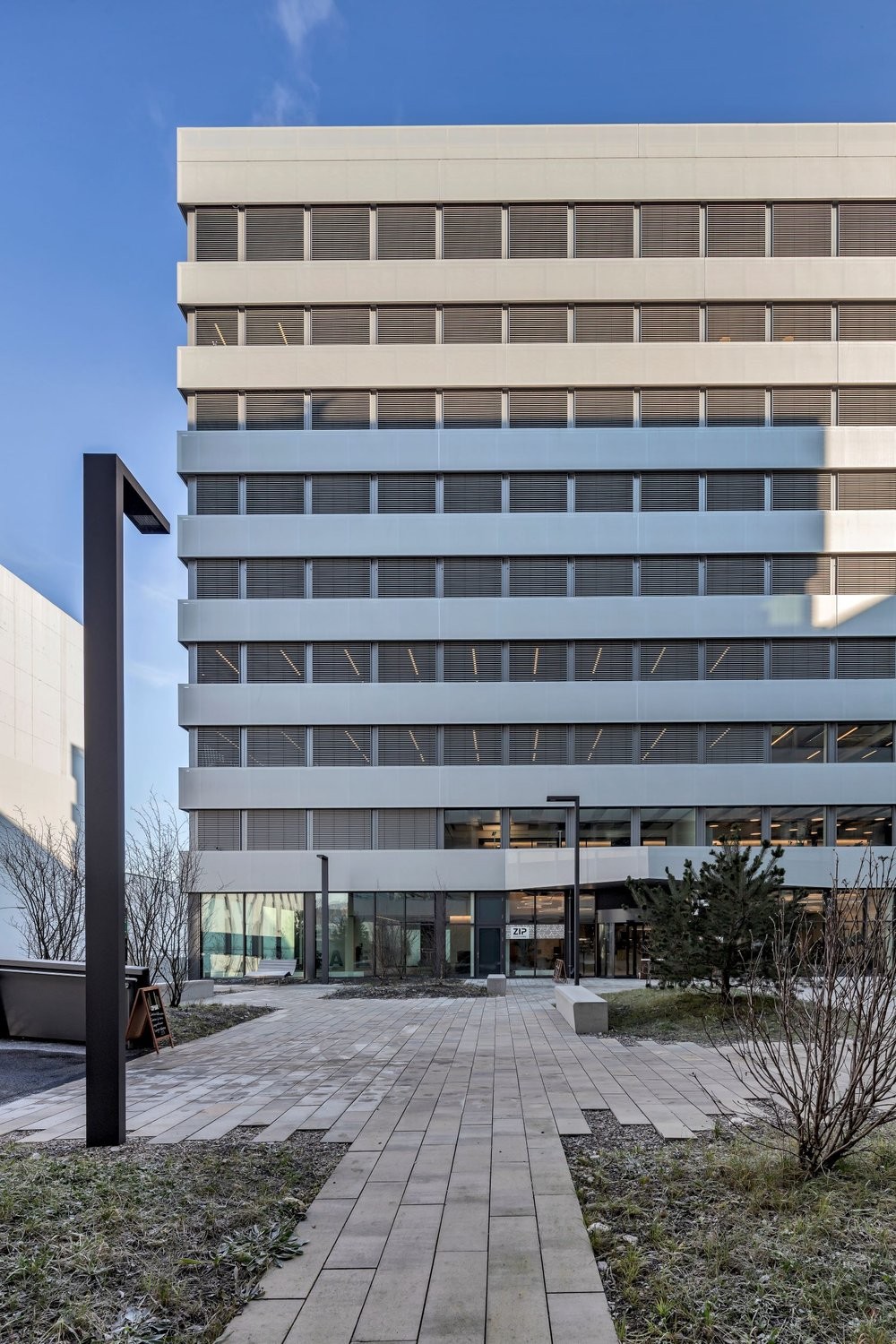 105m² office, Foto 1 von 5