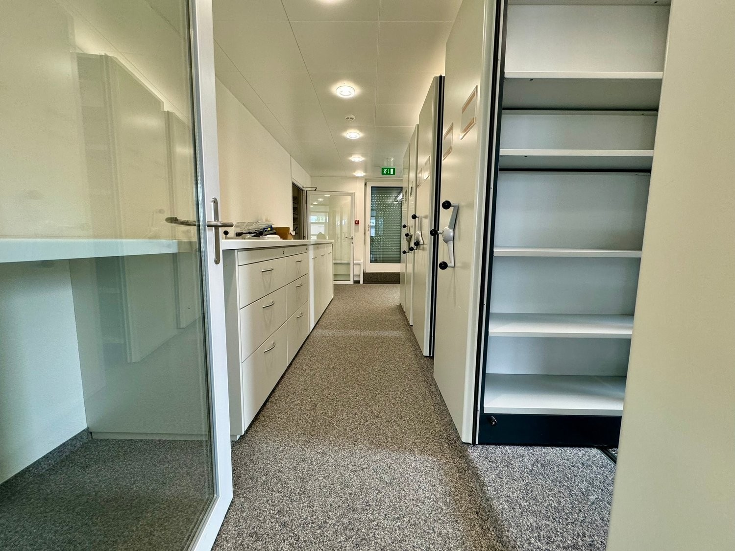 257m² commerciale, foto 7 di 10