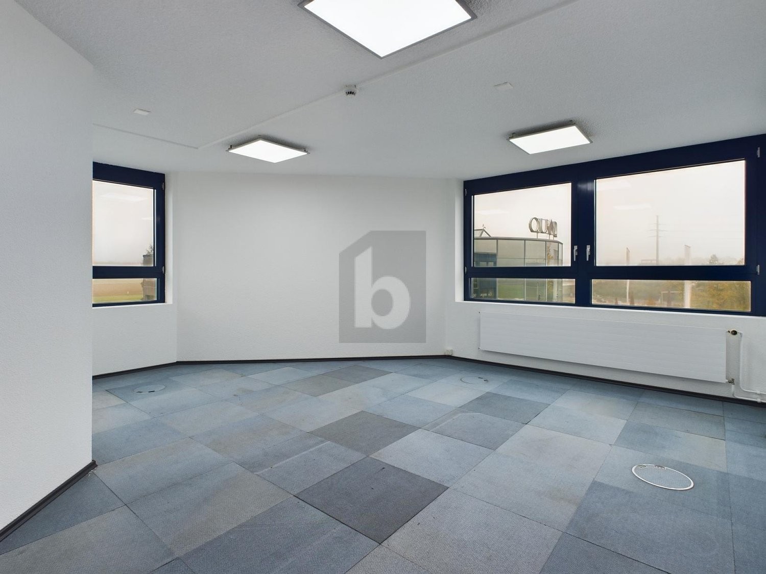 negozio di 800m²