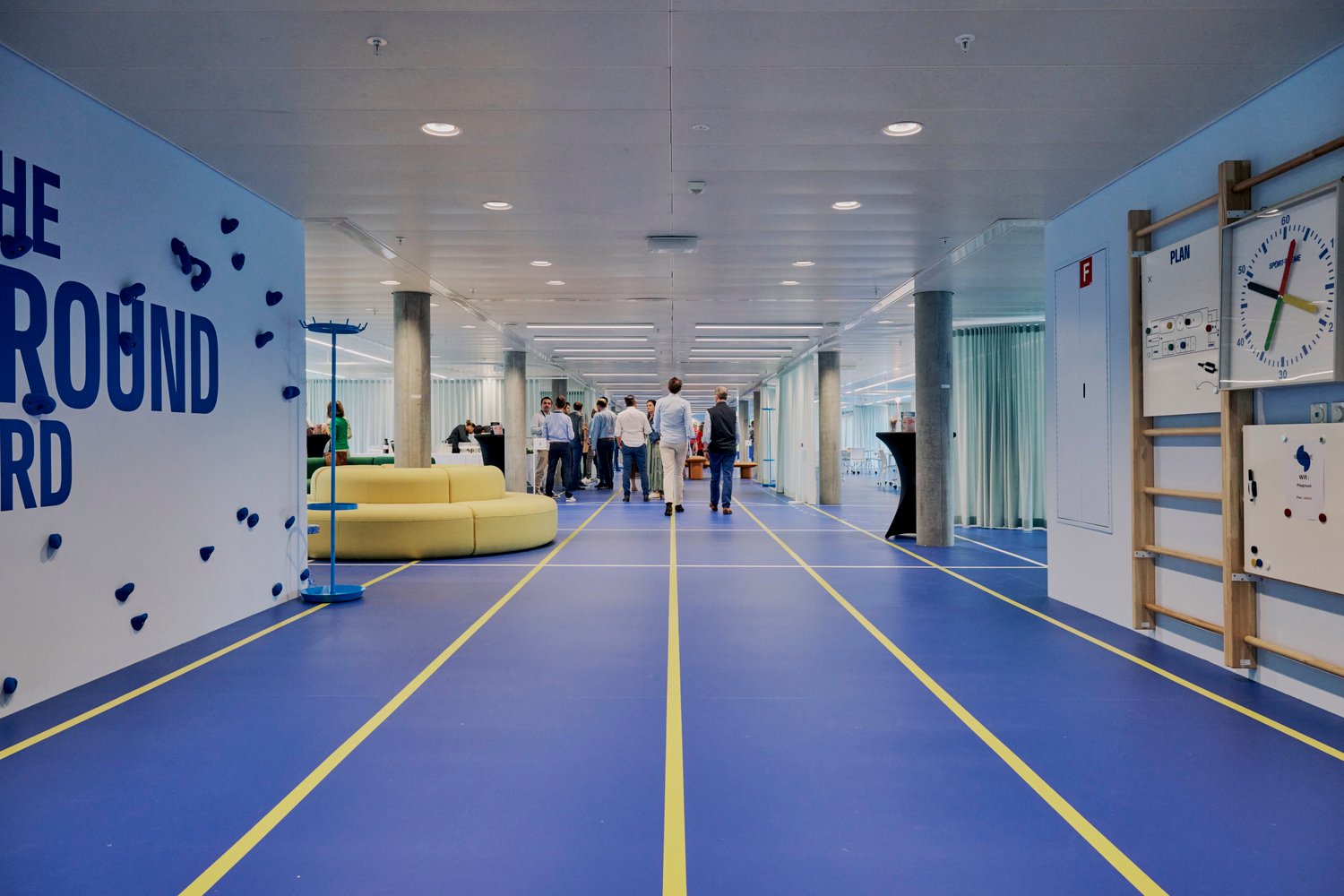 1150m² Büro