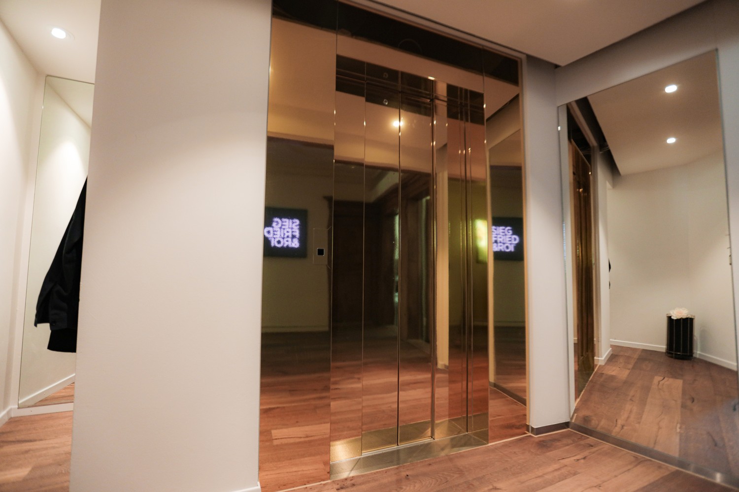 145m² bureau, photo 6 sur 9