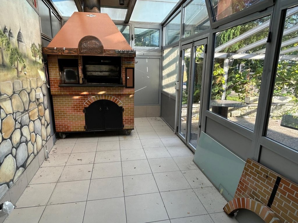 170m² restaurant