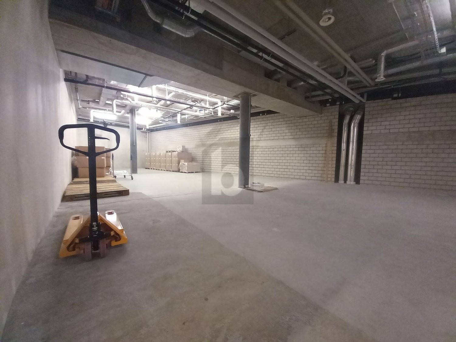 300m² storage room, Foto 3 von 4