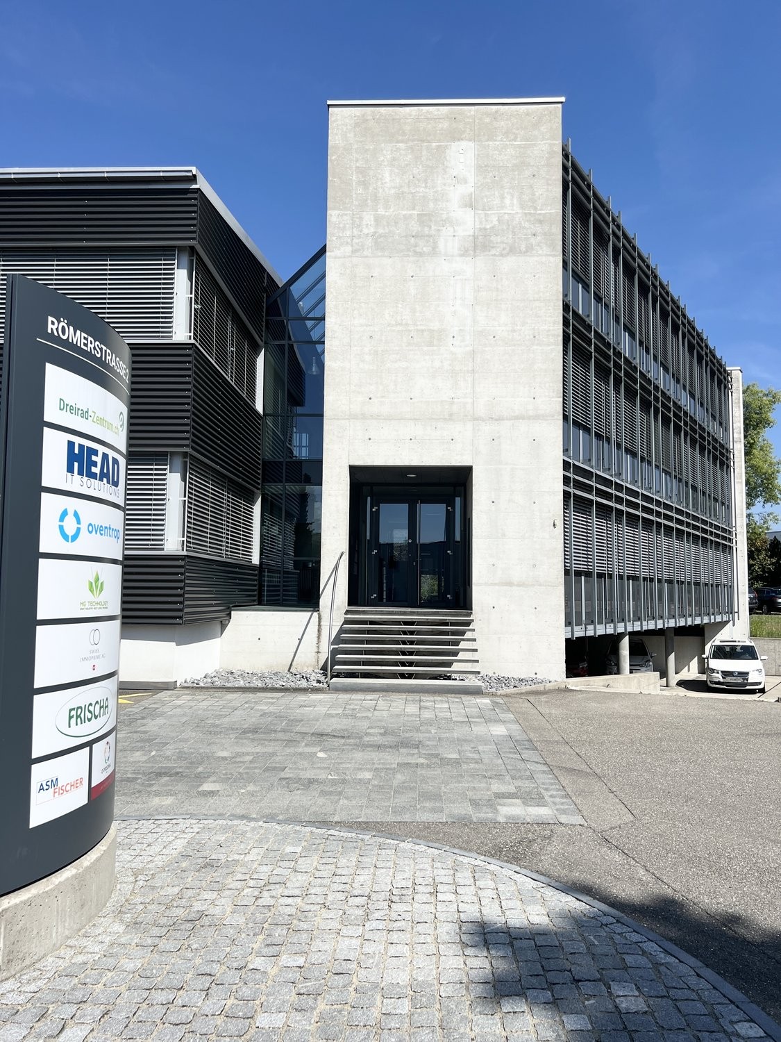Office, Foto 1 von 7