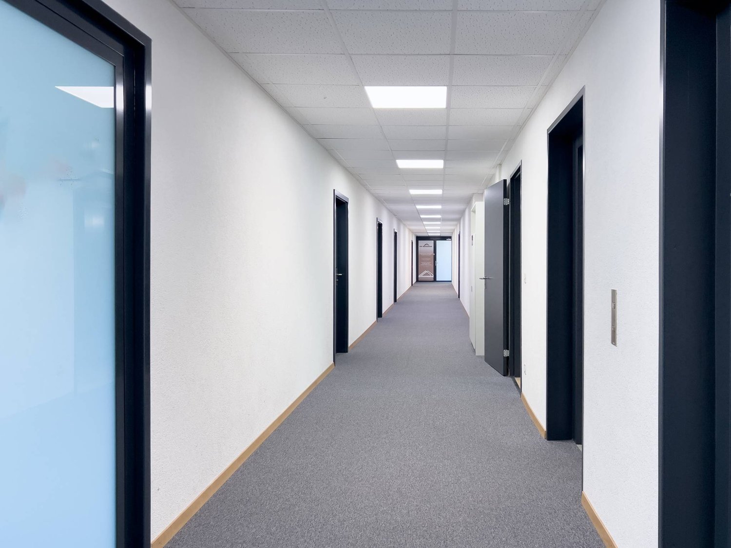 400m² Büro, Foto 5 von 7