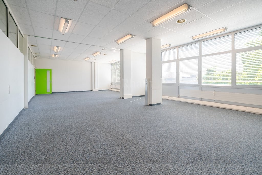 551m² Büro