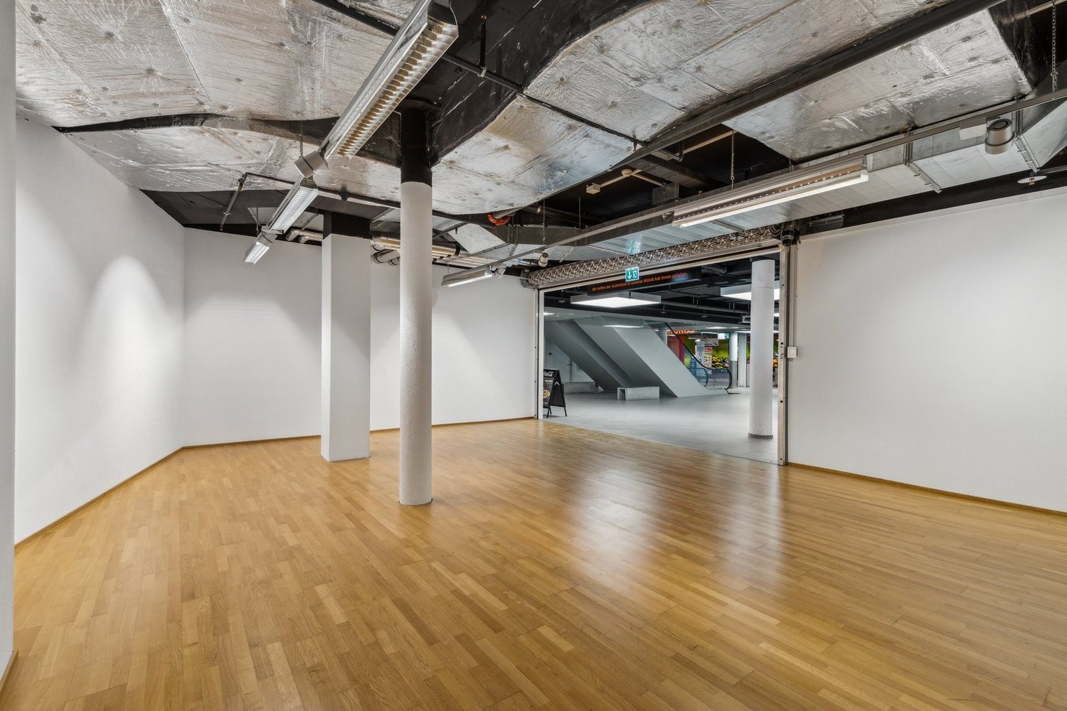 99m² shop, Foto 5 von 6