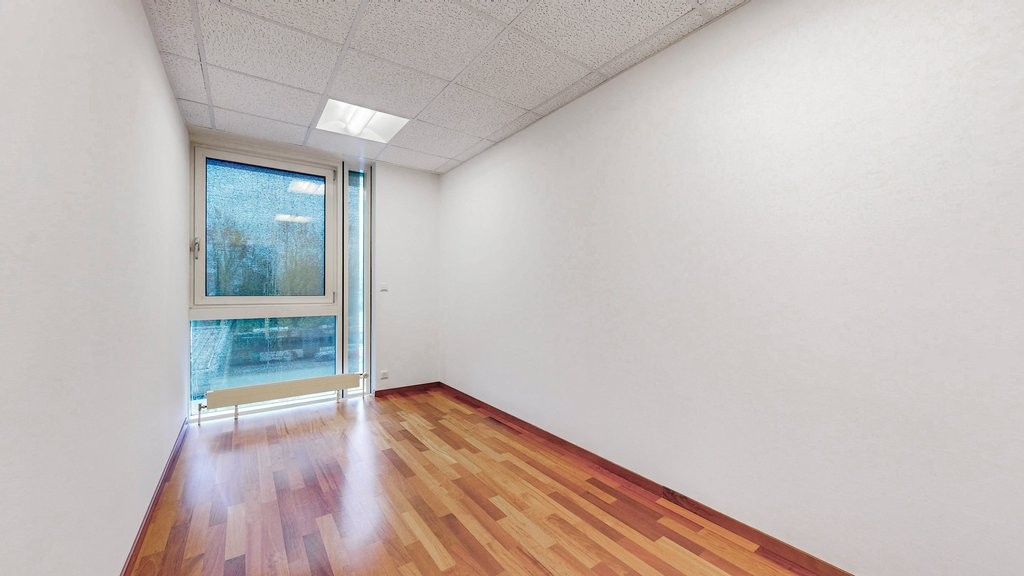 64m² office, photo 2 sur 7