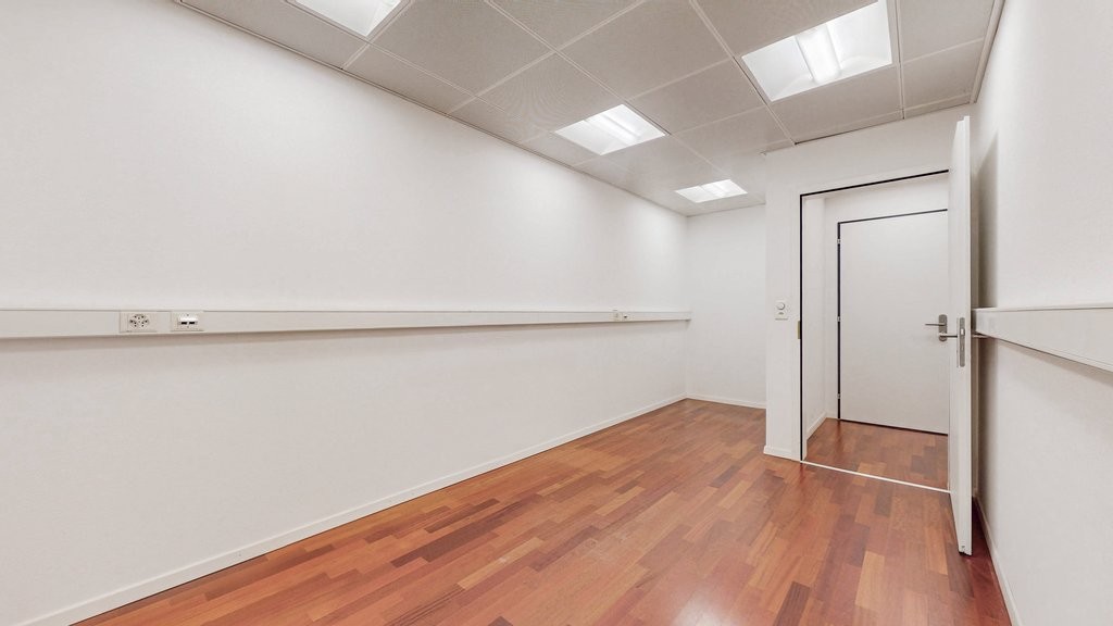 64m² office, photo 4 sur 7