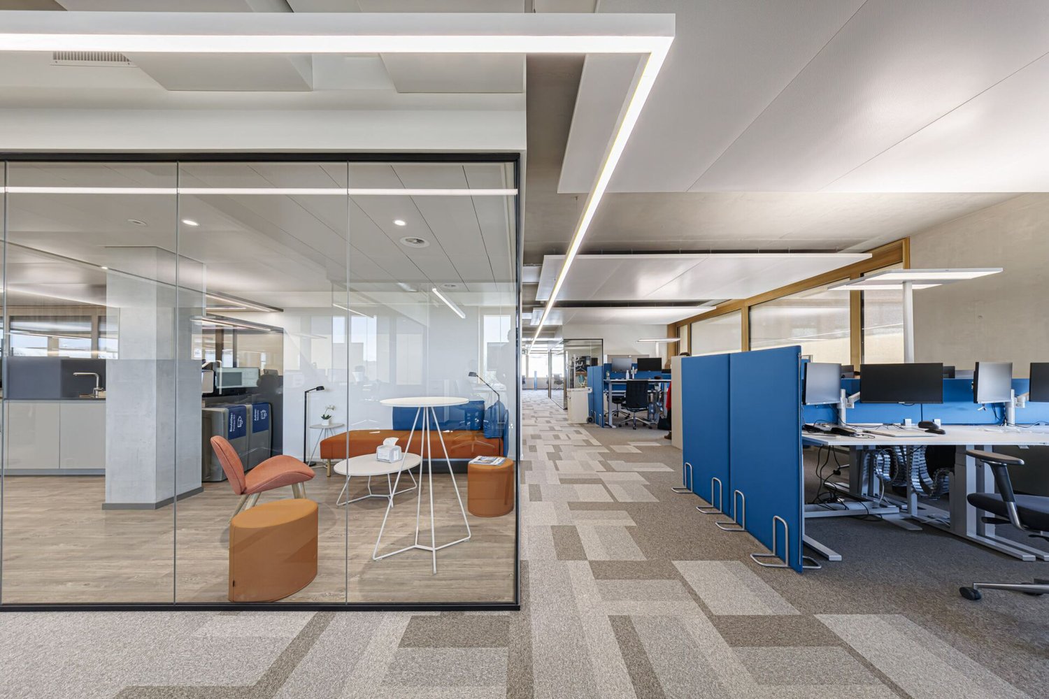 923m² Praxis