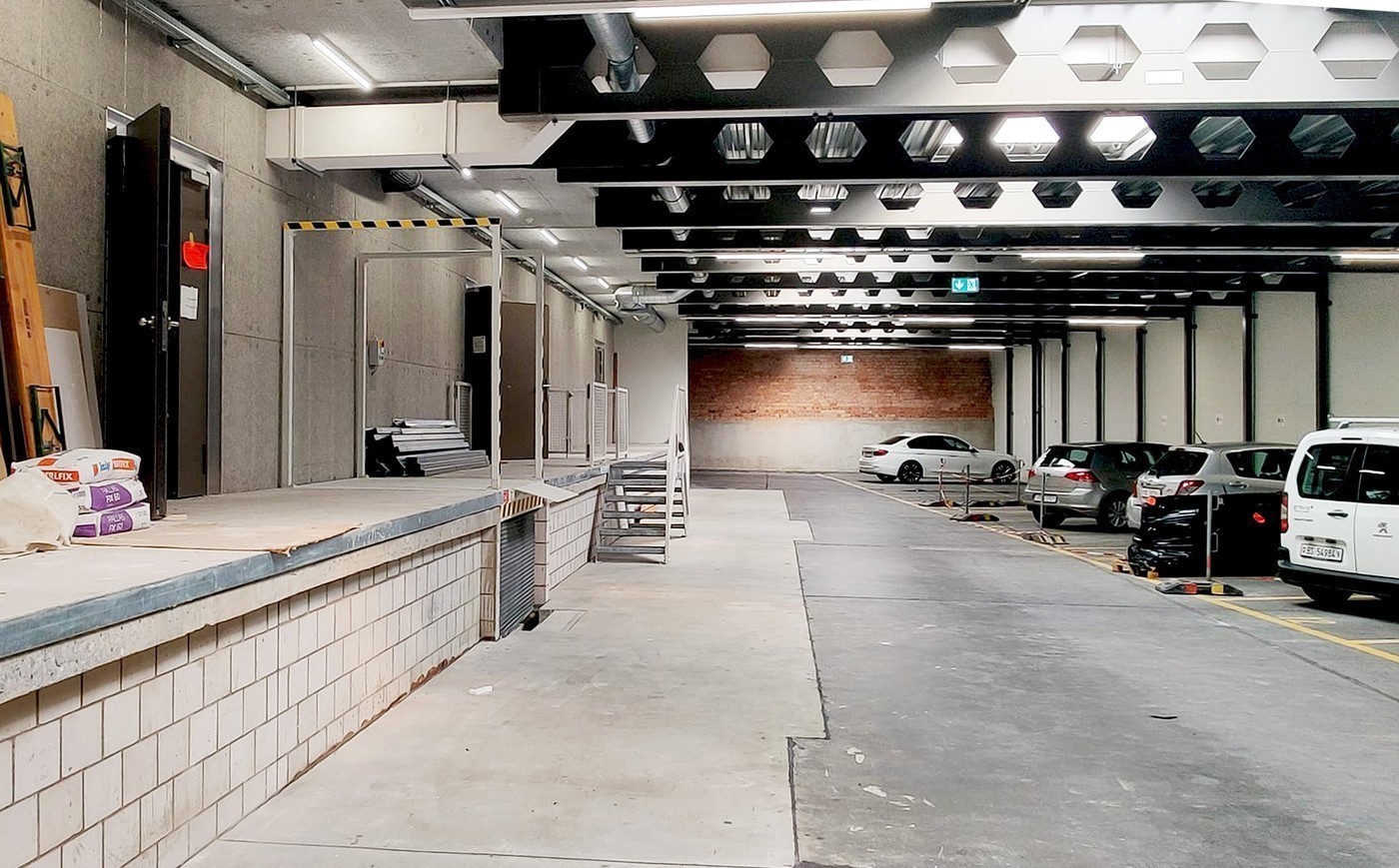 585-585m² cellar compartment