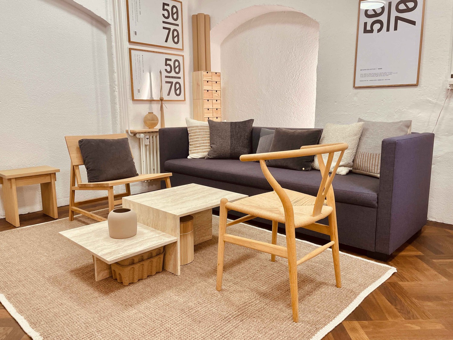 90m² office