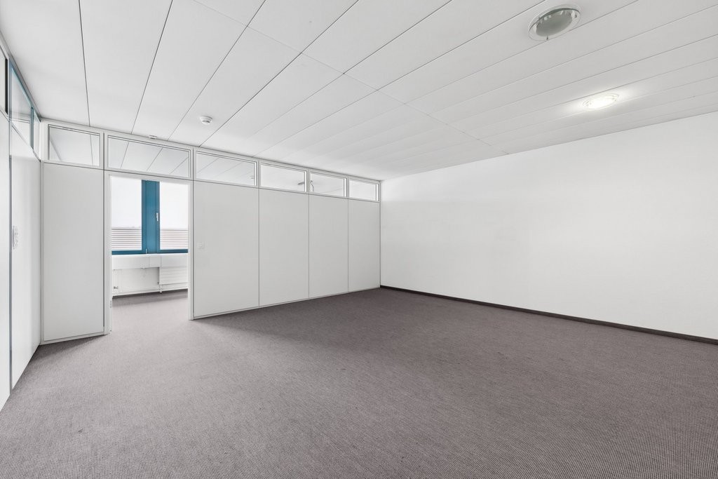 581m² commerciale