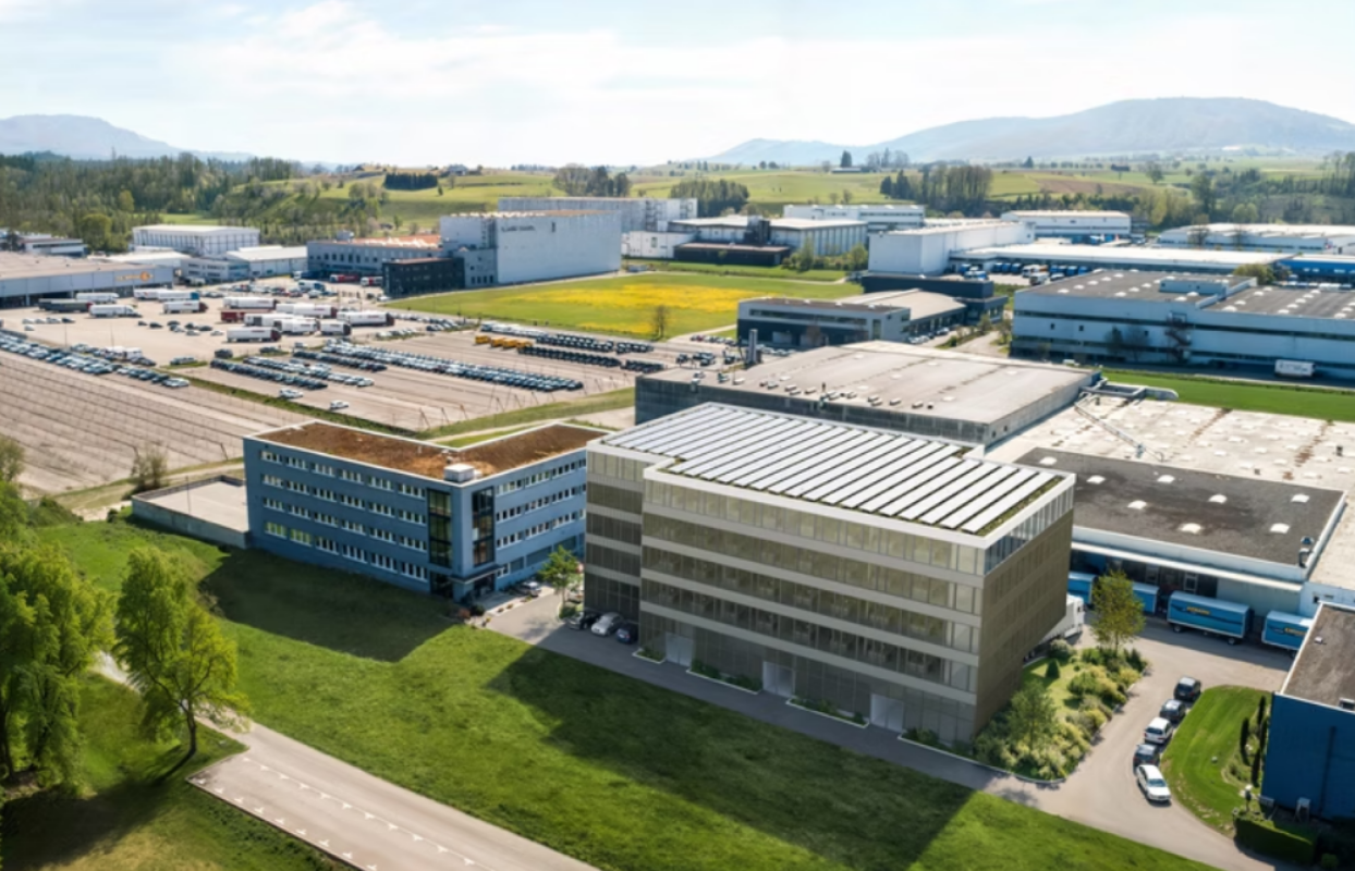 7200m² commercial, Foto 1 von 3