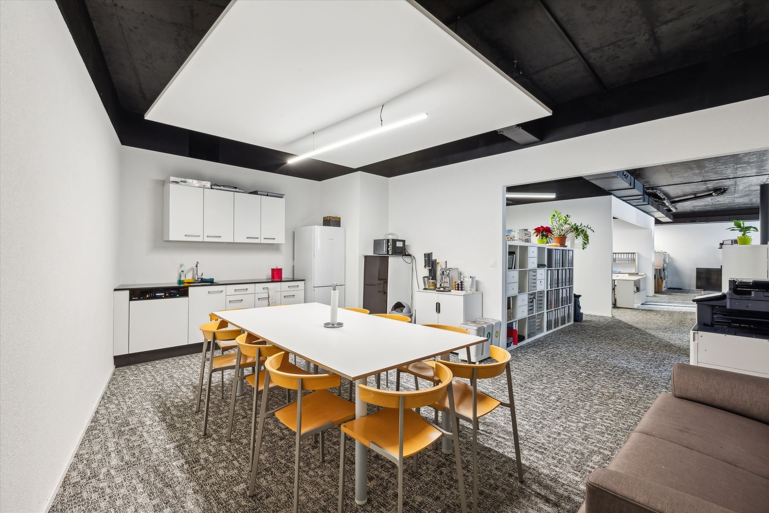 250m² Büro