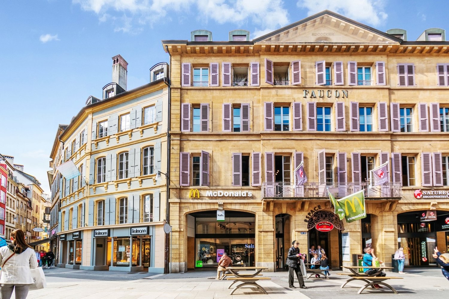 250m² Büro