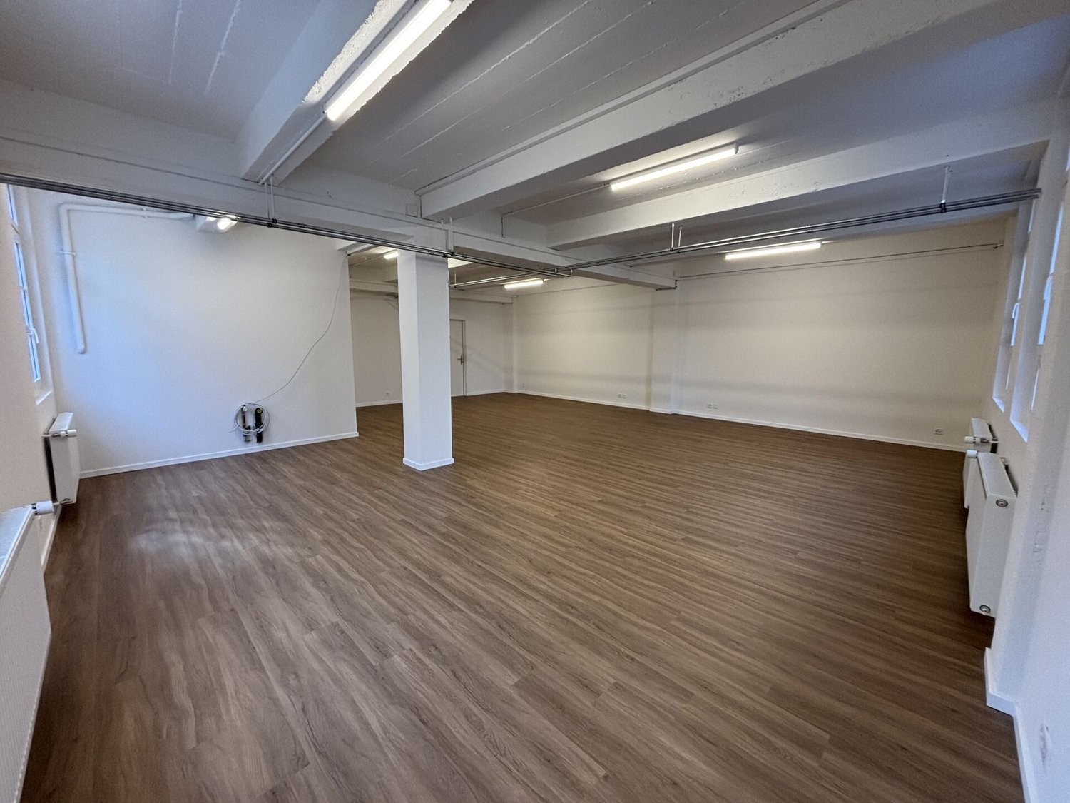 83m² Büro, Foto 3 von 4