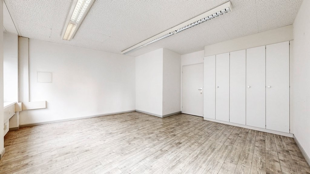 330m² office, Foto 4 von 10