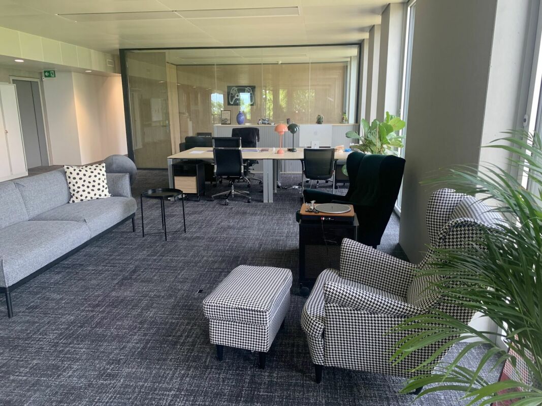450m² office, Foto 1 von 10