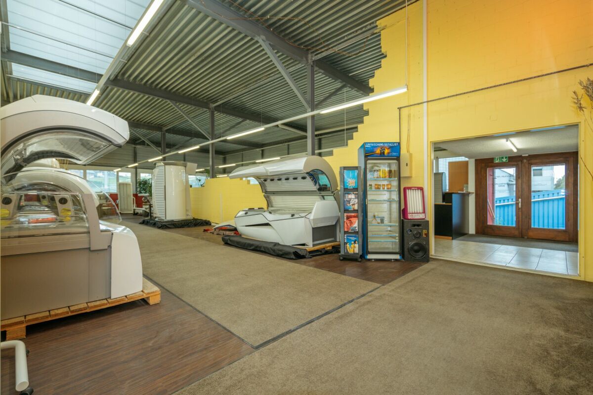 Fabbrica di 915m²