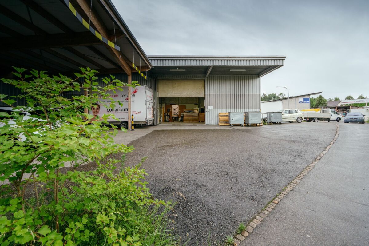 Fabbrica di 915m²