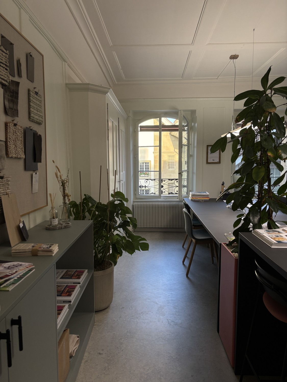 25m² commercial