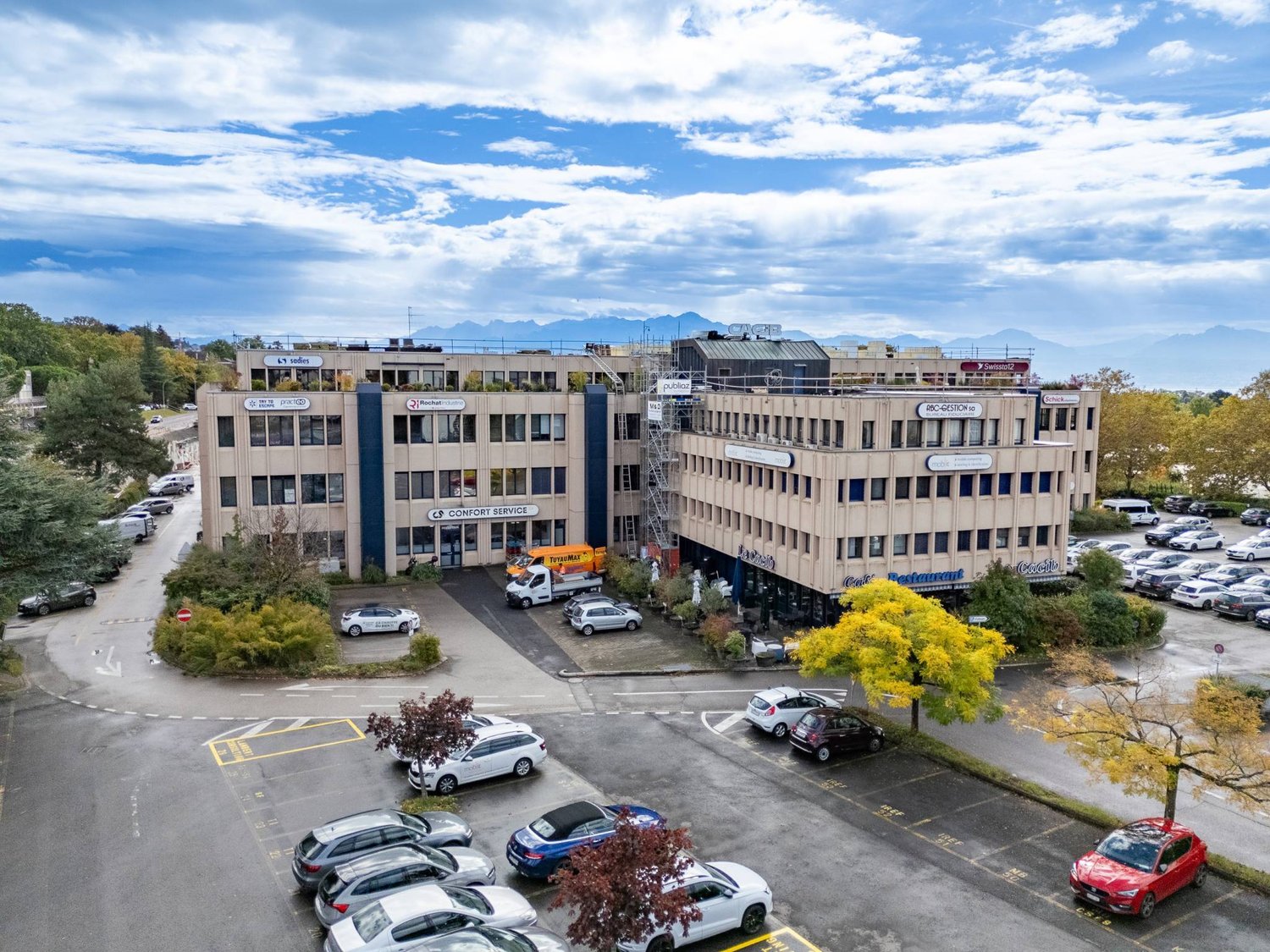 234m² Büro