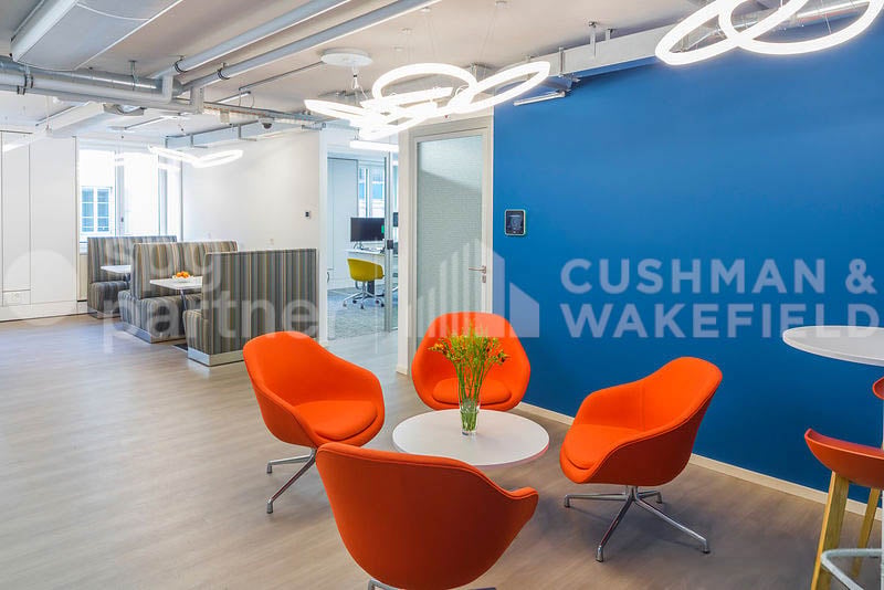 820m² Büro, Foto 2 von 10