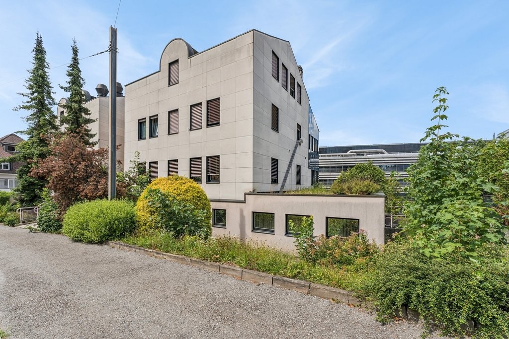 140m² Büro