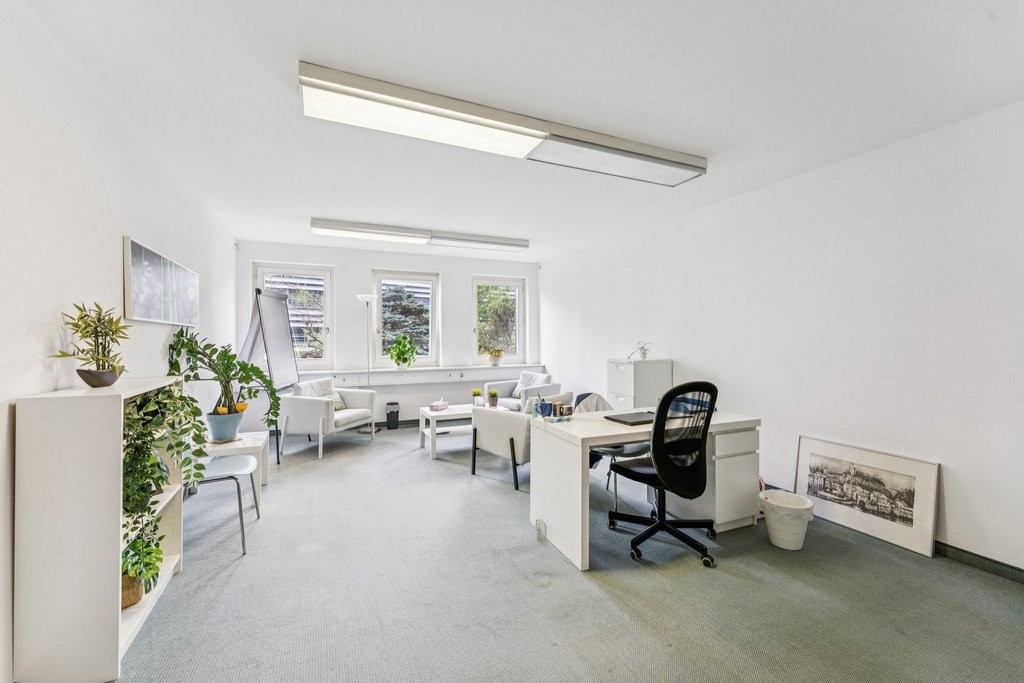 140m² Büro