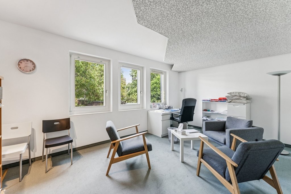 140m² Büro