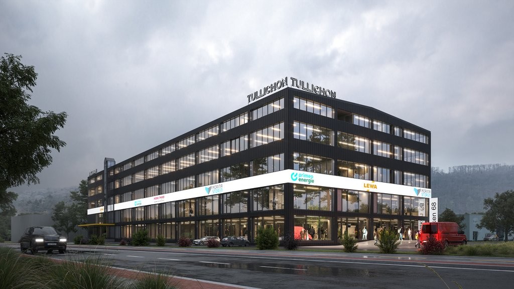 318m² office