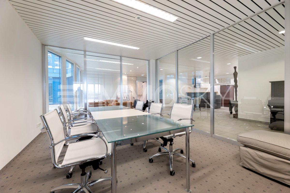 574m² bureau, photo 4 sur 9