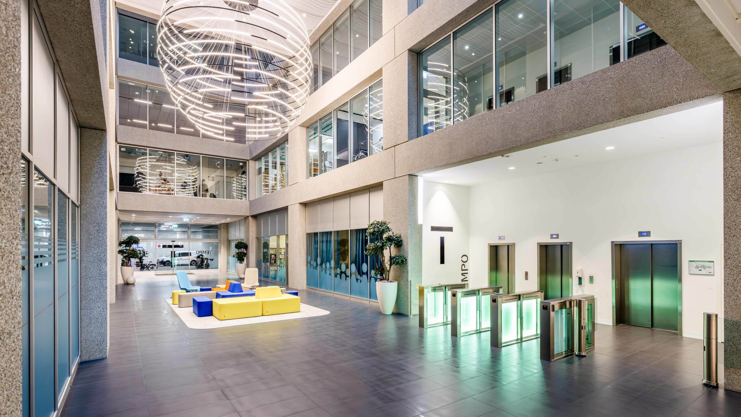 250m² Büro