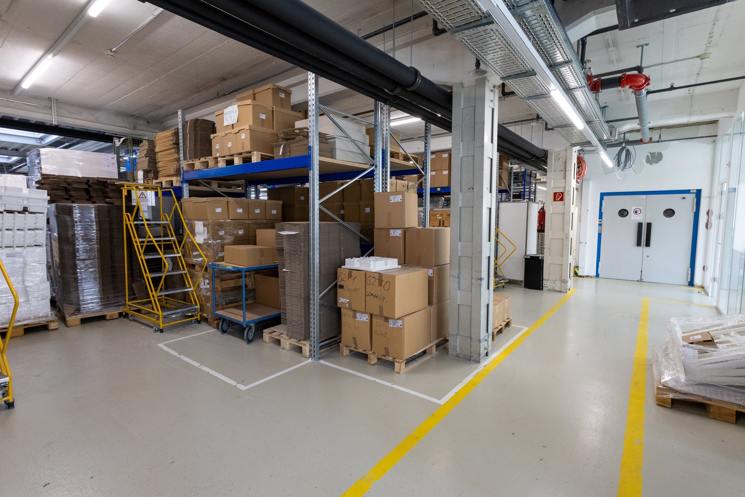 1580m² commercial, Foto 4 von 7