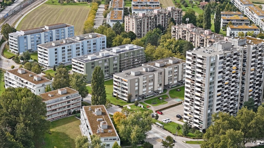 75m² office