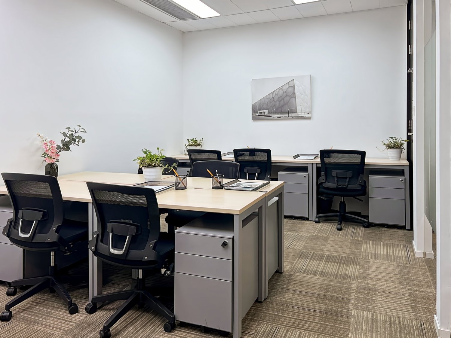 150m² office, photo 1 of 9