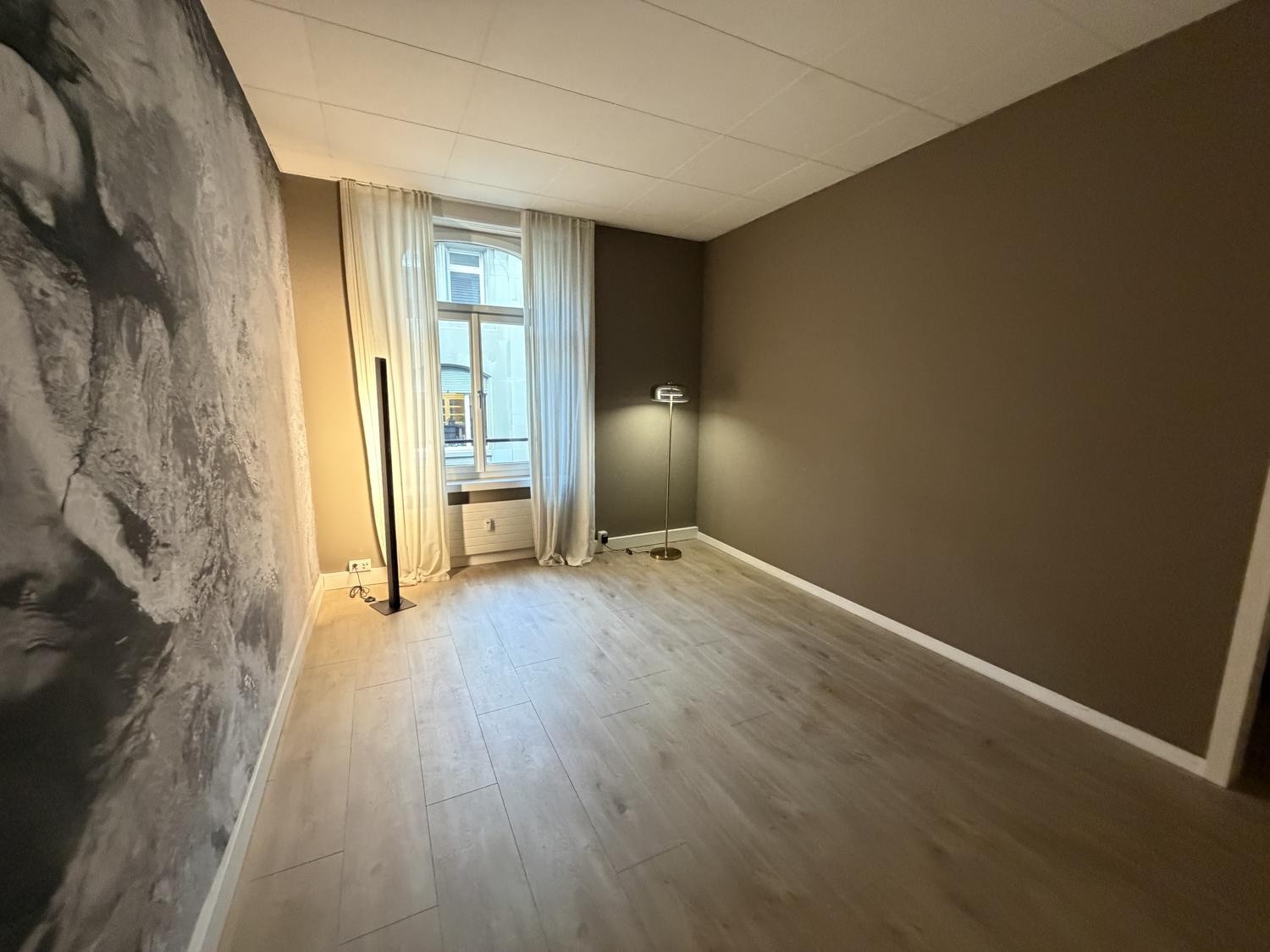 6m² office