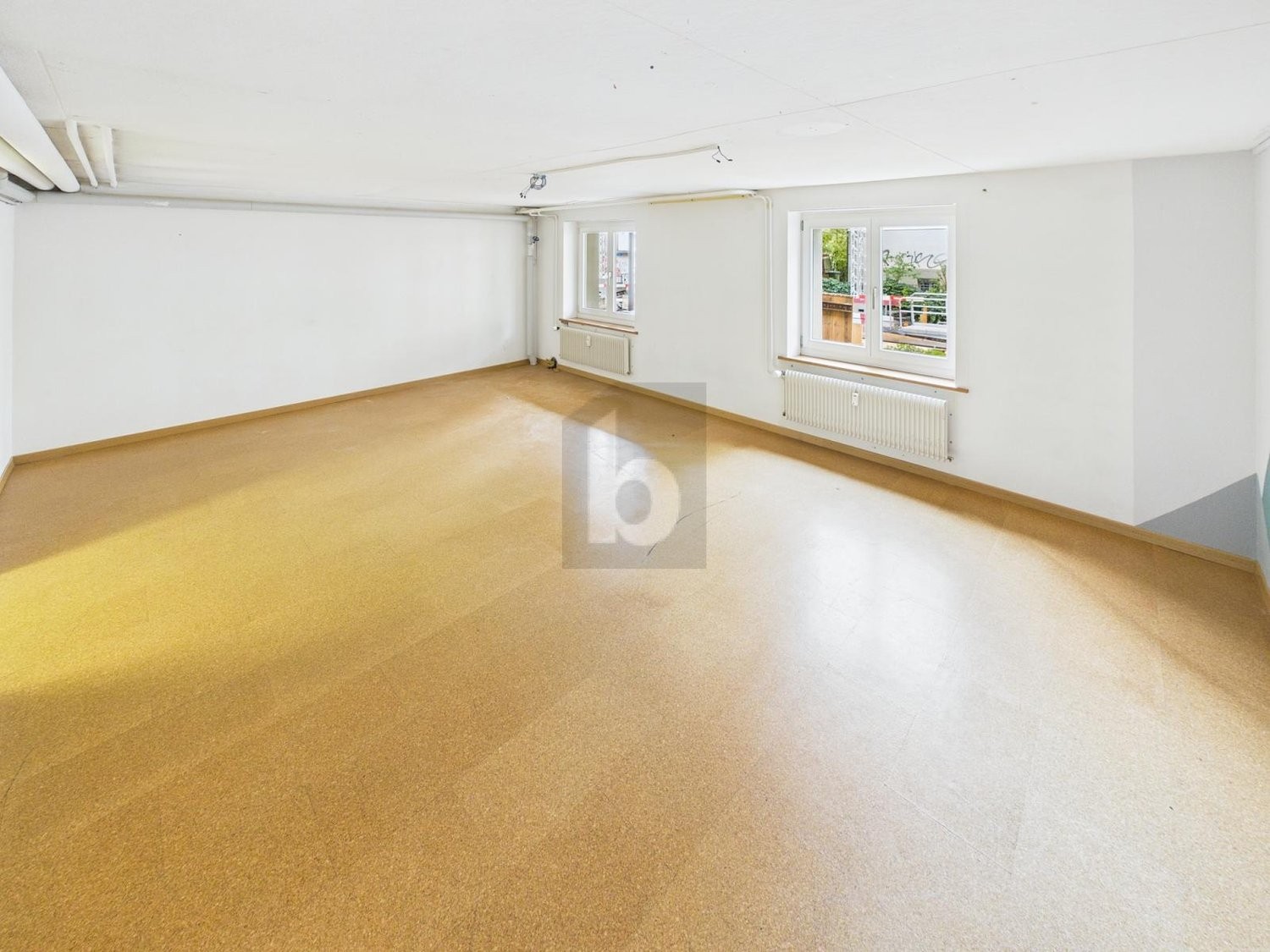 171m² office, photo 3 of 4