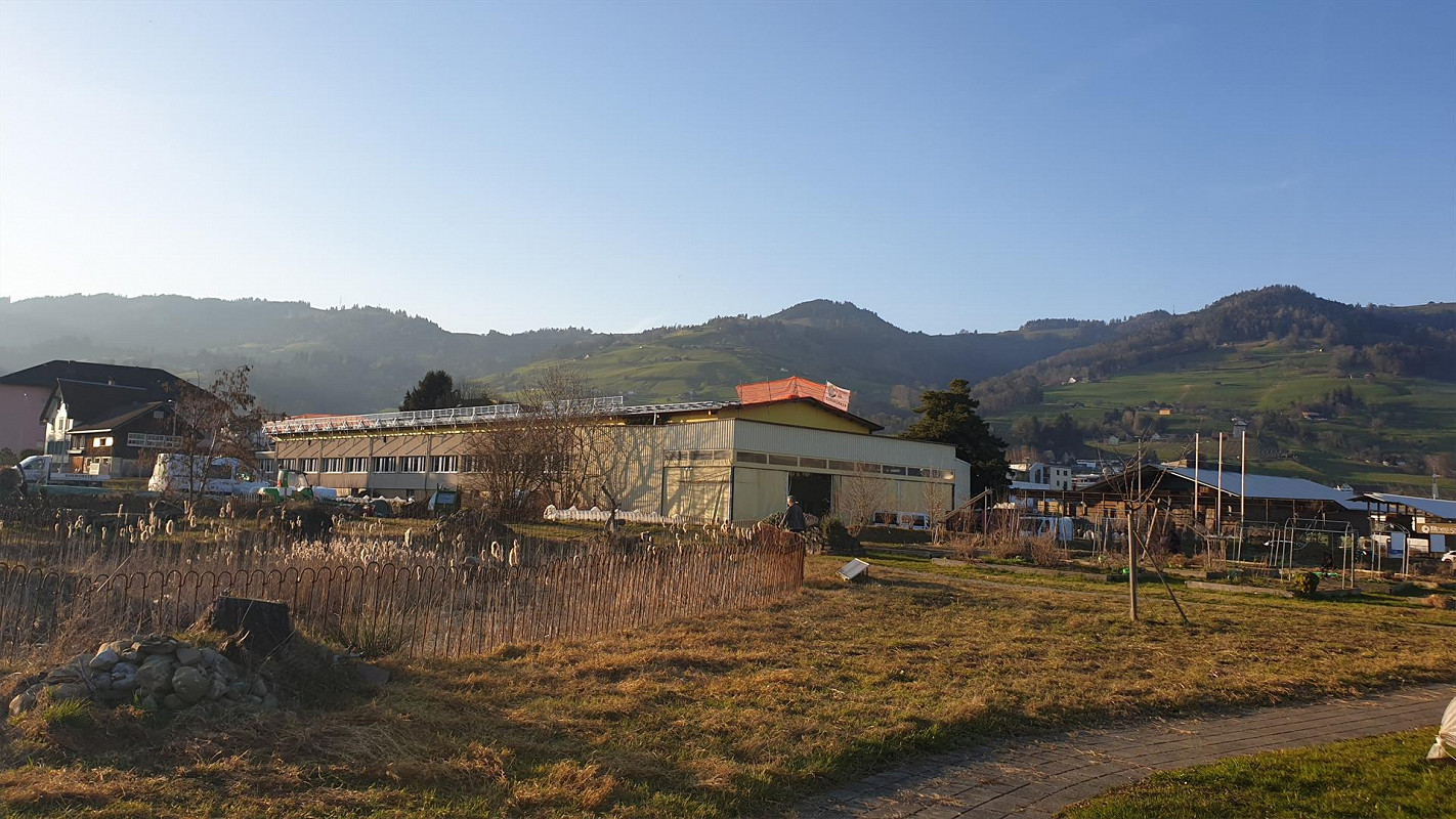 720m² commercial