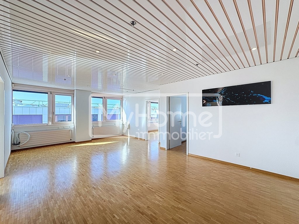 104m² Laden
