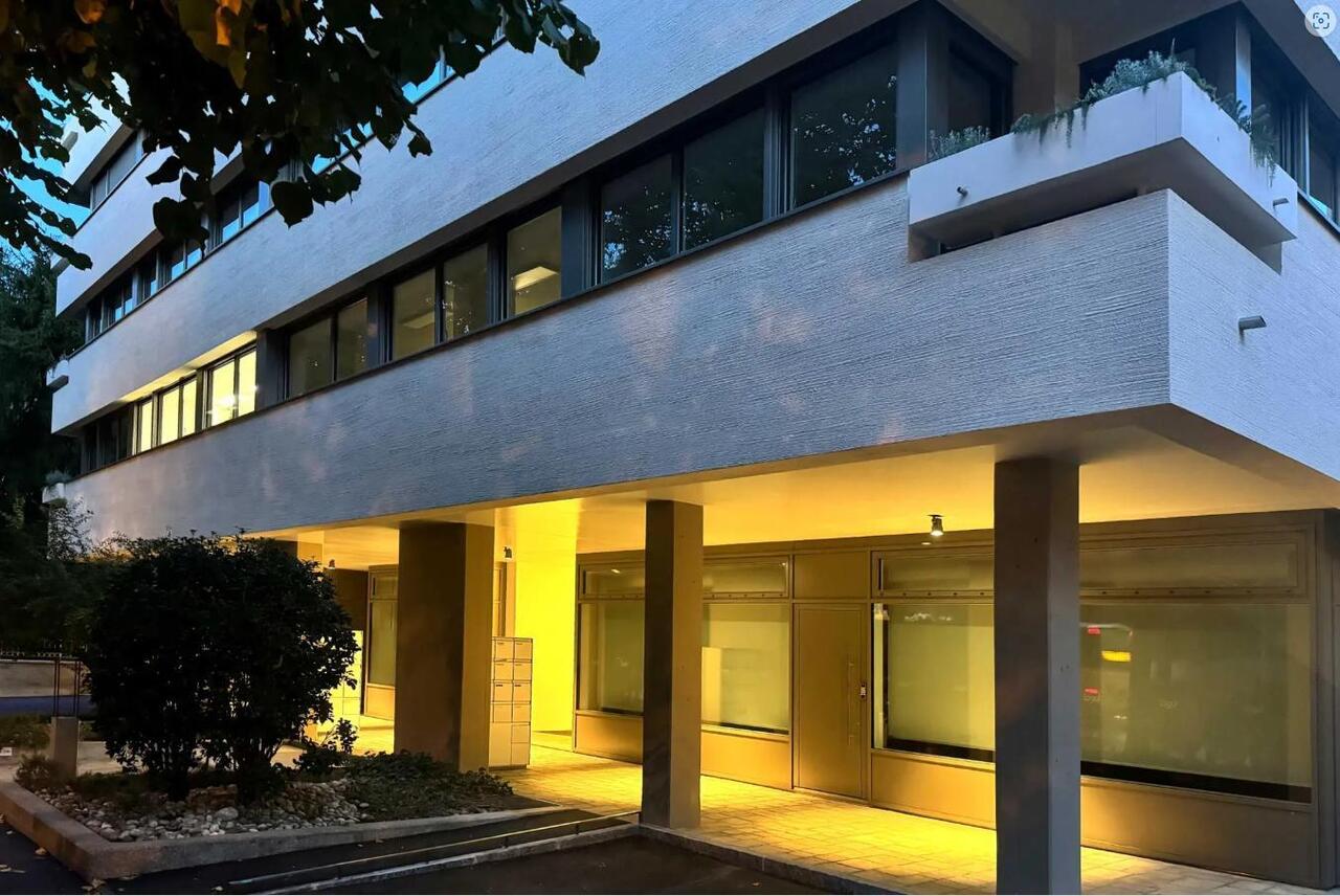 440m² office, Foto 1 von 9