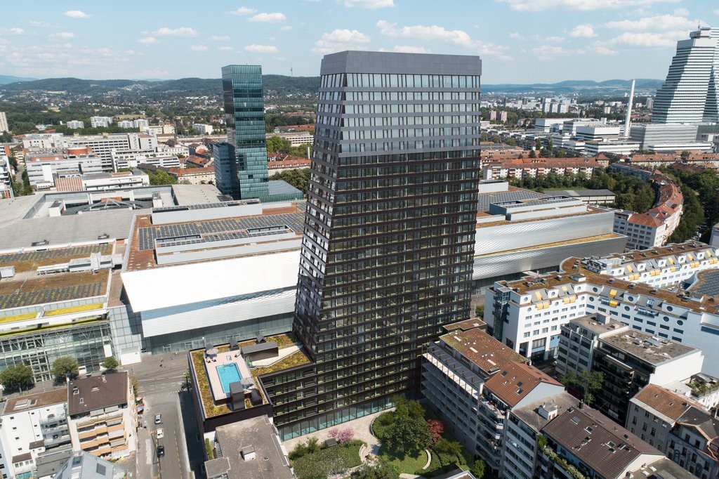 264m² commercial