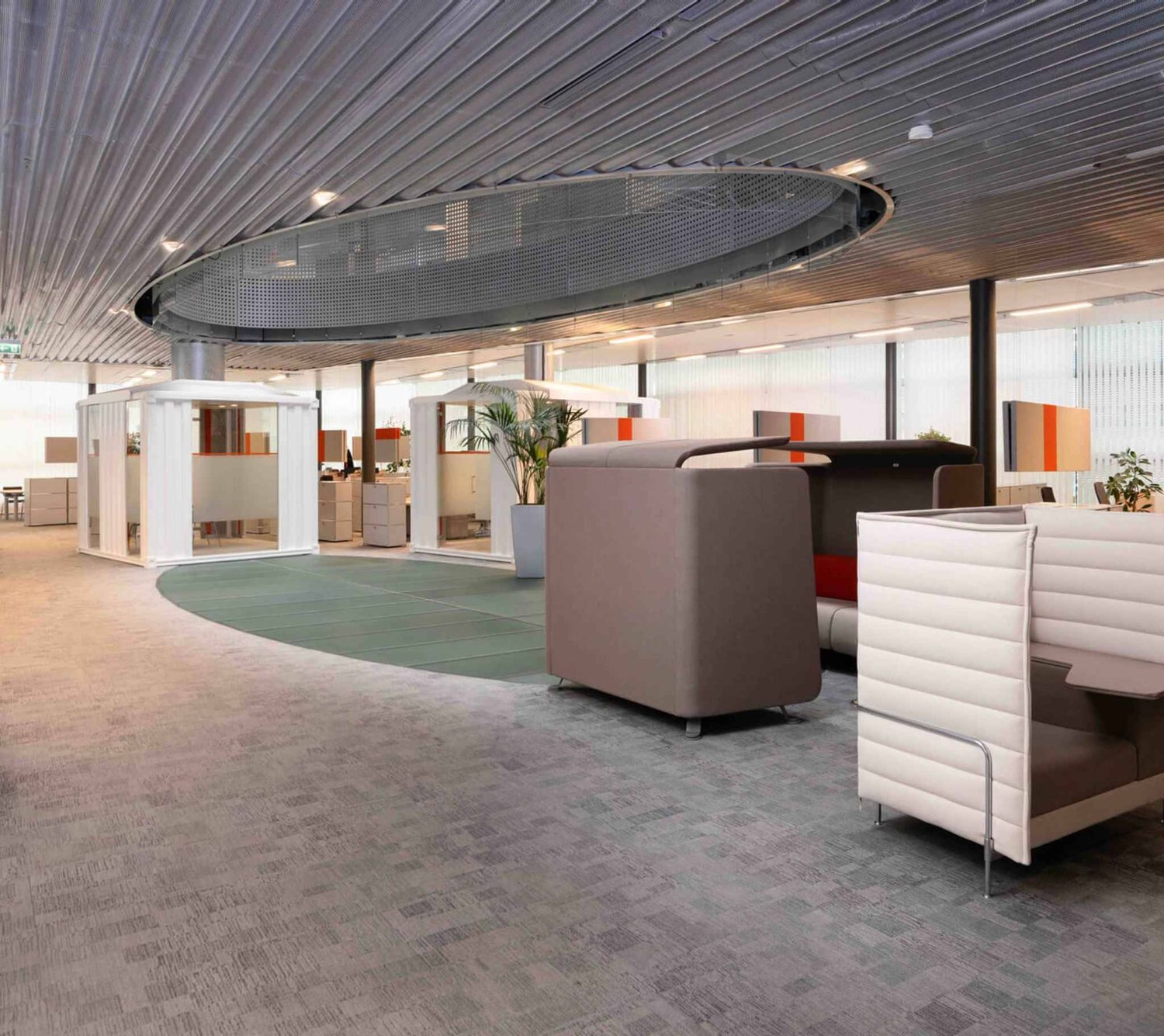 9269m² Büro, Foto 3 von 10