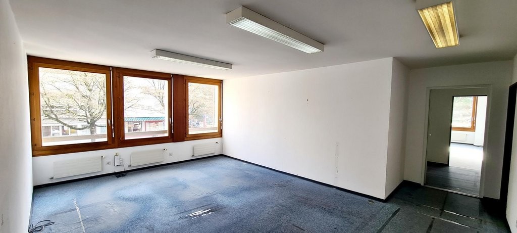 356m² office, Foto 3 von 6
