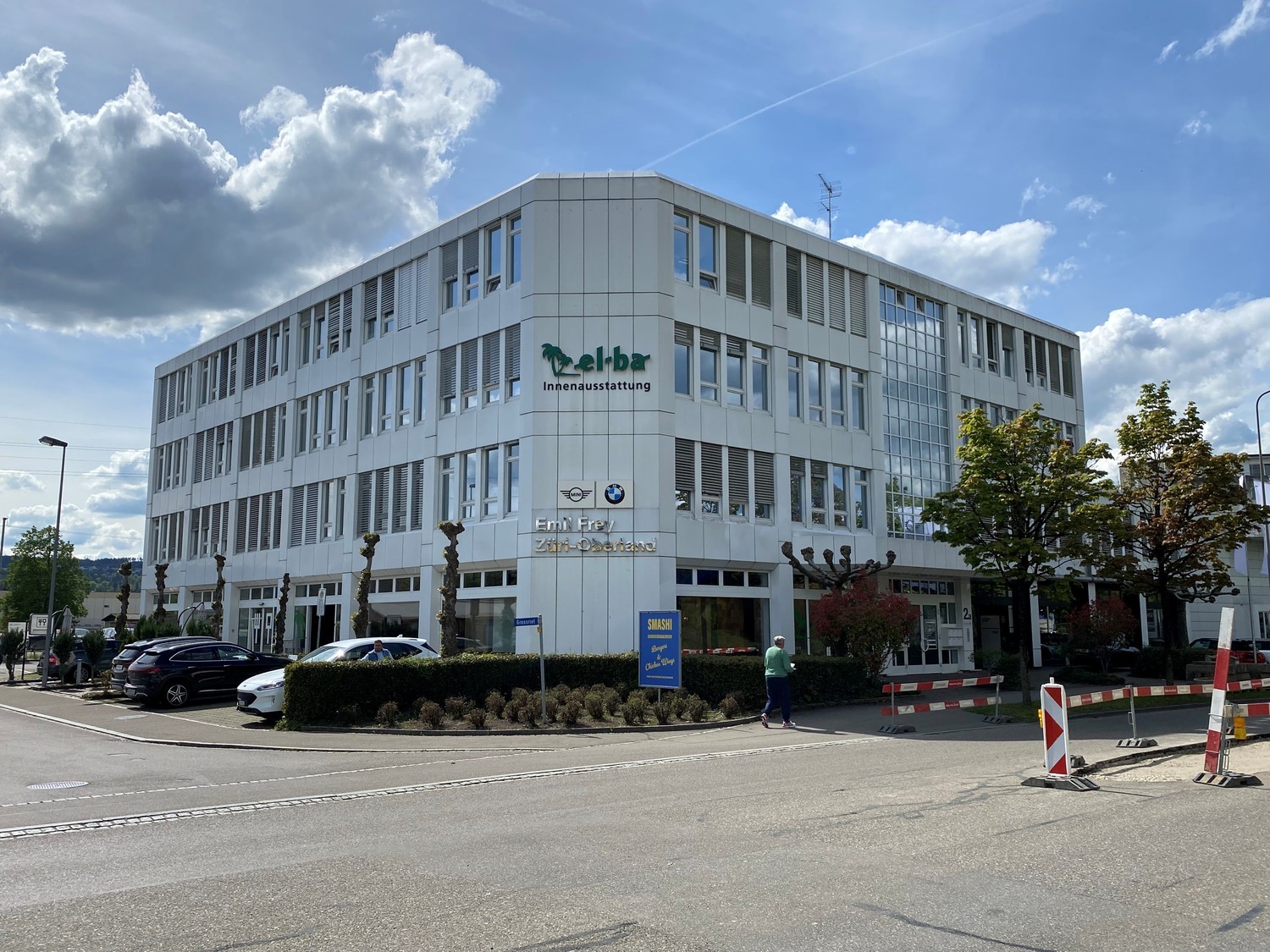 27m² office