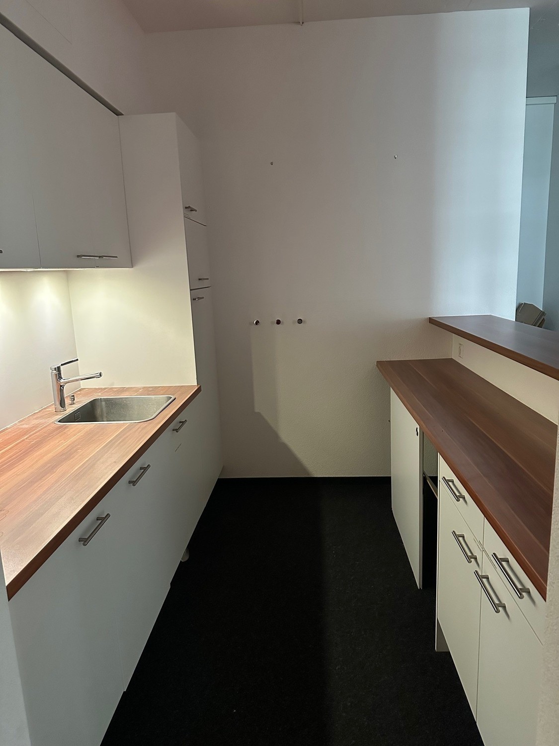 27m² office