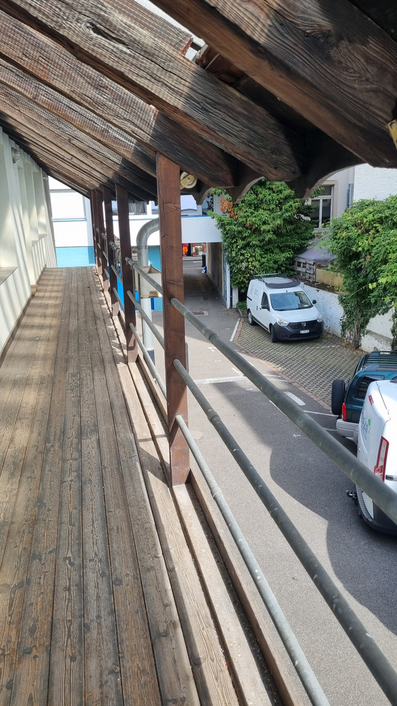 102m² commercial, Foto 1 von 10